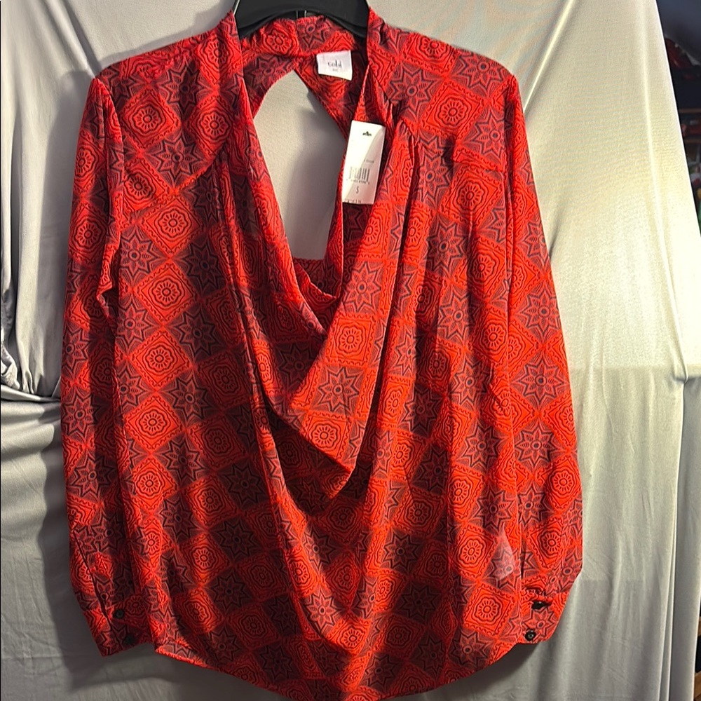 Chic Red Patterned Women's Top